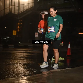 Runner Photo 7736579