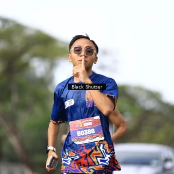 Runner Photo 7736594