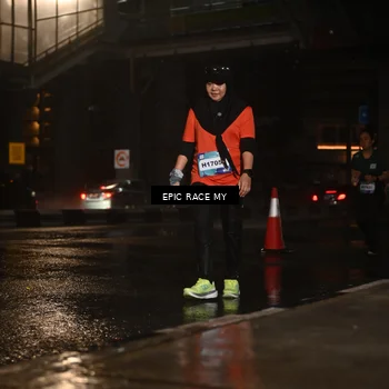 Runner Photo 7736602