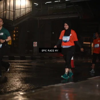 Runner Photo 7736612