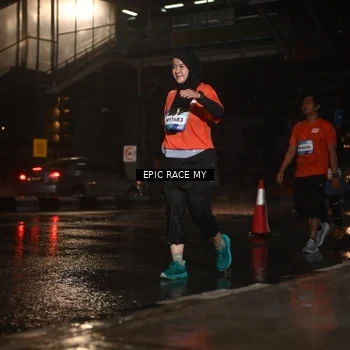 Runner Photo 7736619
