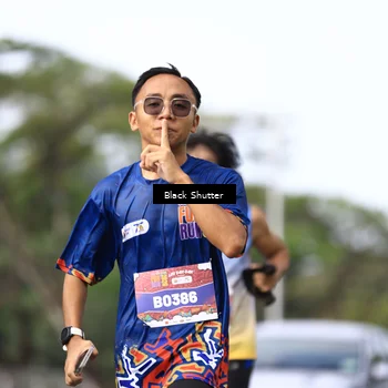 Runner Photo 7736623
