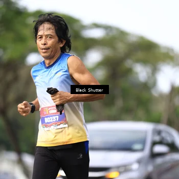 Runner Photo 7736624