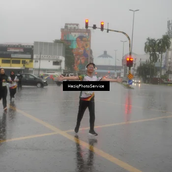 Runner Photo 7736625