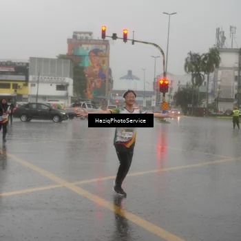 Runner Photo 7736630