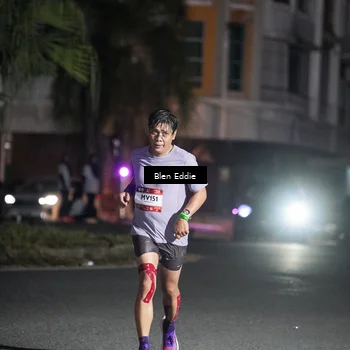 Runner Photo 7736645