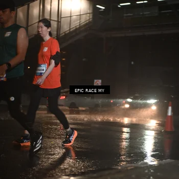 Runner Photo 7736676