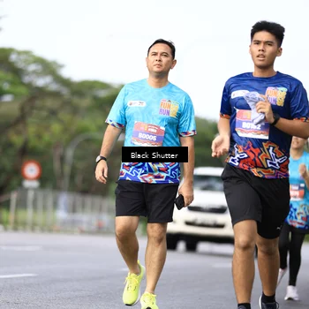 Runner Photo 7736682