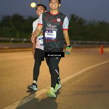 Runner Photo 7736685