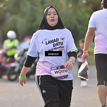 Runner Photo 7736694