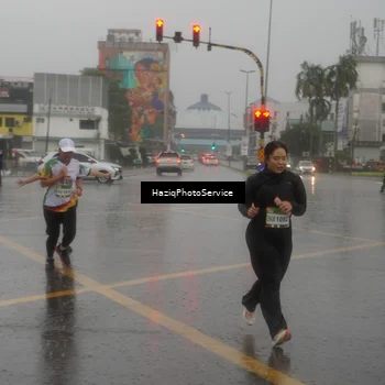 Runner Photo 7736703