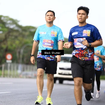 Runner Photo 7736708