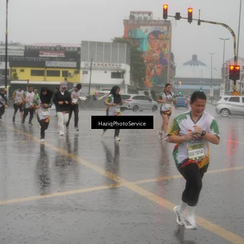 Runner Photo 7736731