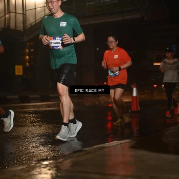 Runner Photo 7736737