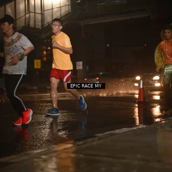 Runner Photo 7736750