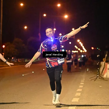 Runner Photo 7736756