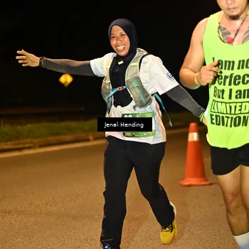 Runner Photo 7736768