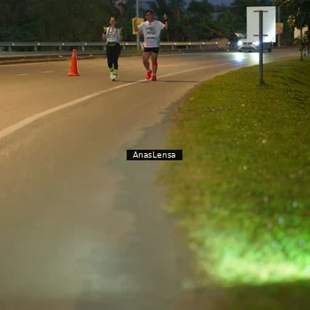 Runner Photo 7736780