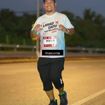 Runner Photo 7736783