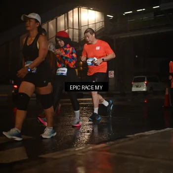 Runner Photo 7736784