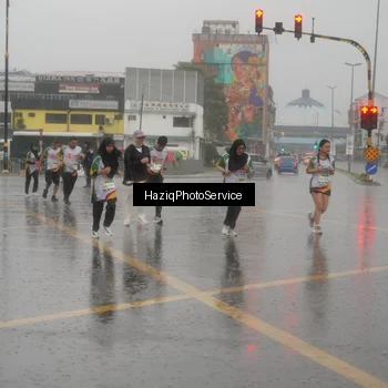 Runner Photo 7736792