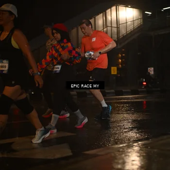 Runner Photo 7736795