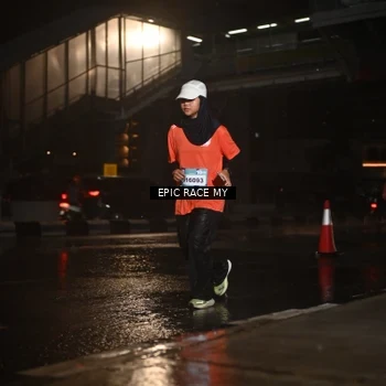 Runner Photo 7736807