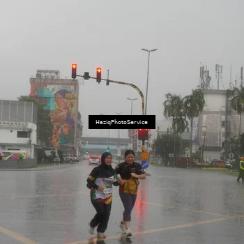 Runner Photo 7736818