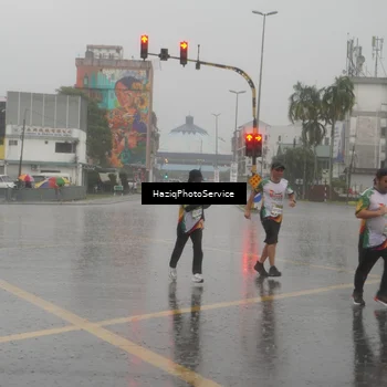 Runner Photo 7736820