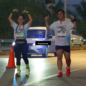Runner Photo 7736831