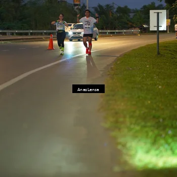 Runner Photo 7736835
