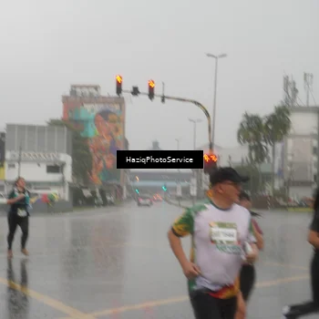 Runner Photo 7736852