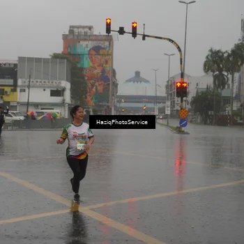 Runner Photo 7736854