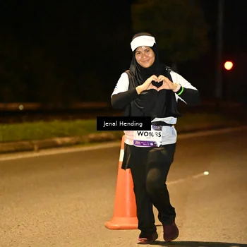 Runner Photo 7736855