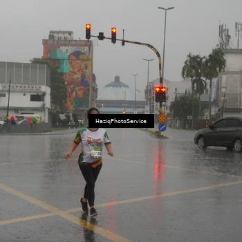 Runner Photo 7736863