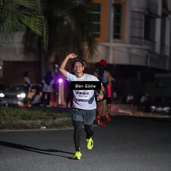 Runner Photo 7736874