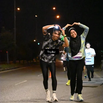 Runner Photo 7736877
