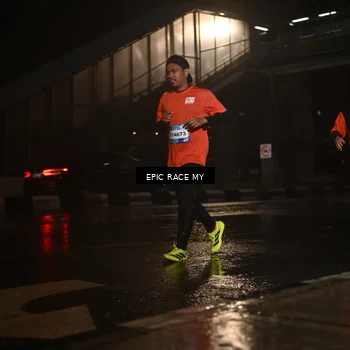 Runner Photo 7736881