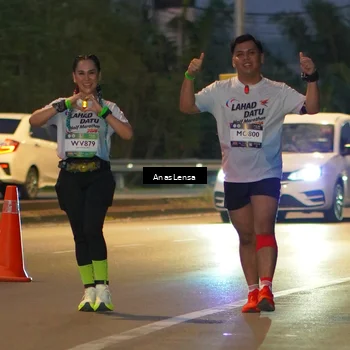 Runner Photo 7736893