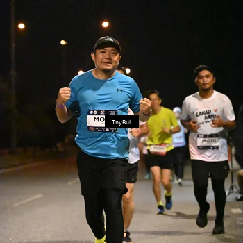 Runner Photo 7736910