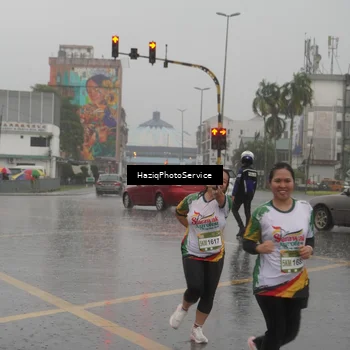 Runner Photo 7736922