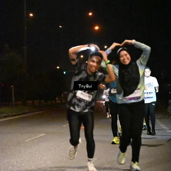 Runner Photo 7736926