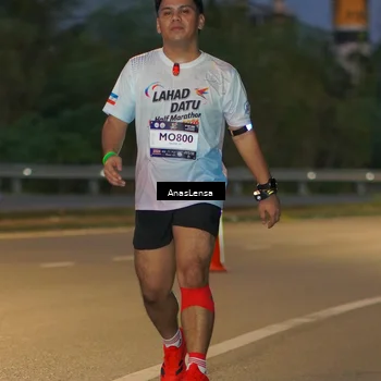 Runner Photo 7736960
