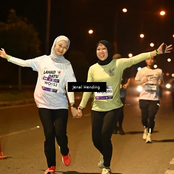 Runner Photo 7736982