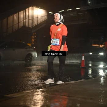 Runner Photo 7736988