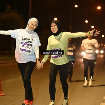Runner Photo 7736998