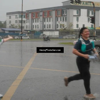 Runner Photo 7737048