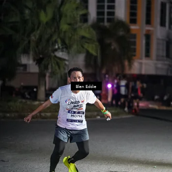 Runner Photo 7737061