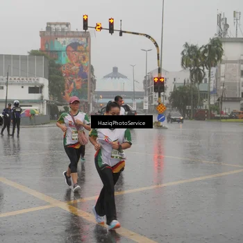 Runner Photo 7737069
