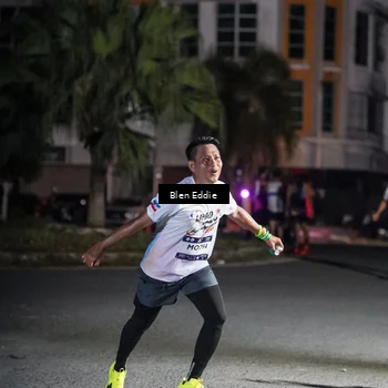 Runner Photo 7737090